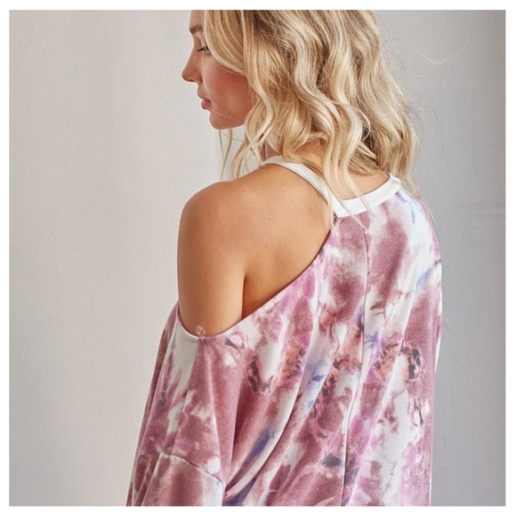 💝Boutique~💗Tie Dye Asymmetrical Off Shoulder Top - Picture 4 of 4